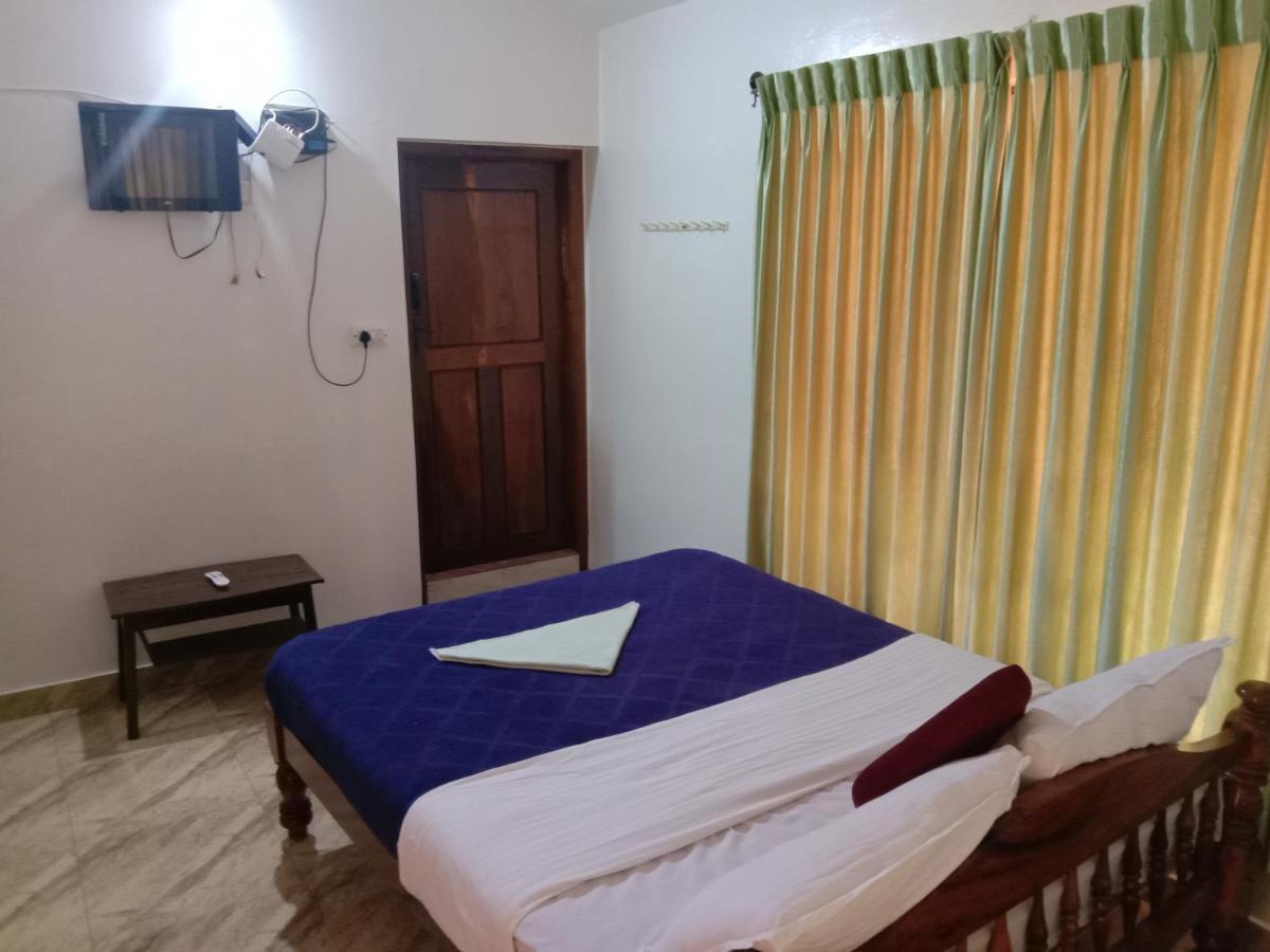 Shivalaya Homestay, Madikeri Siddāpur Esterno foto